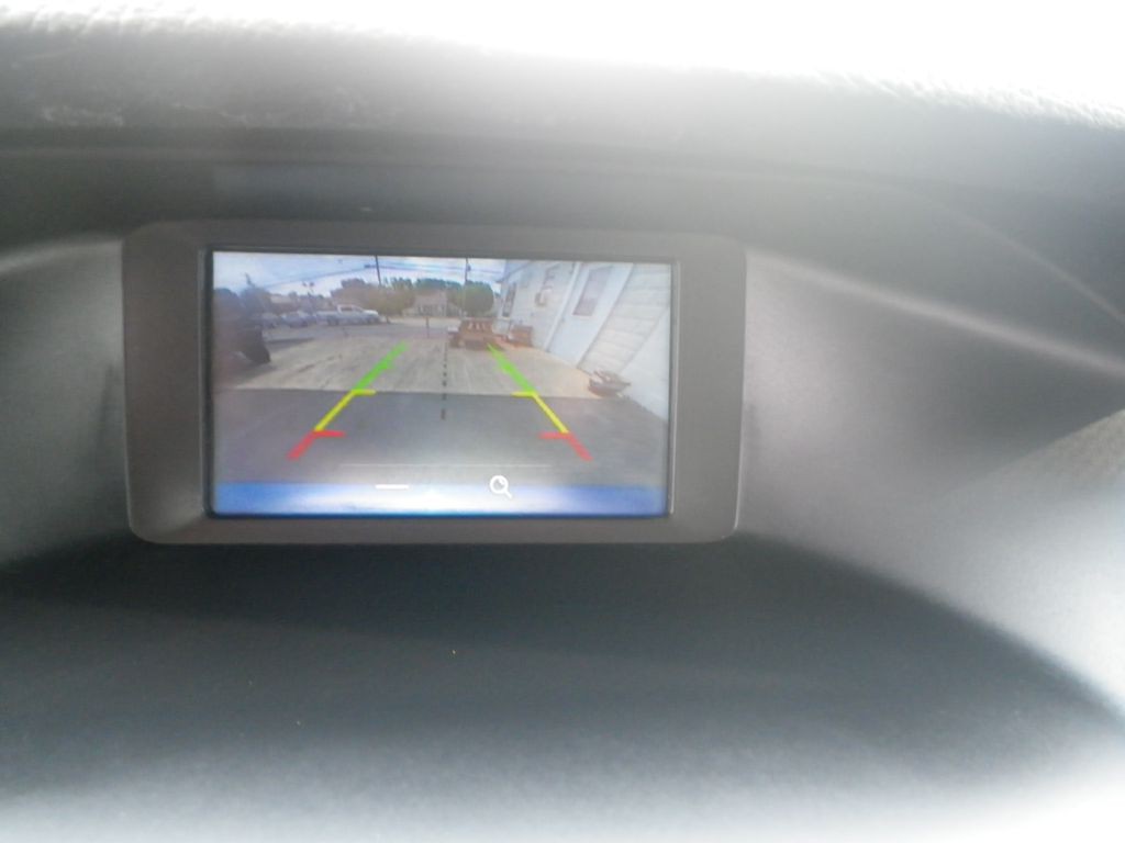 2016 Ford Focus Image 16