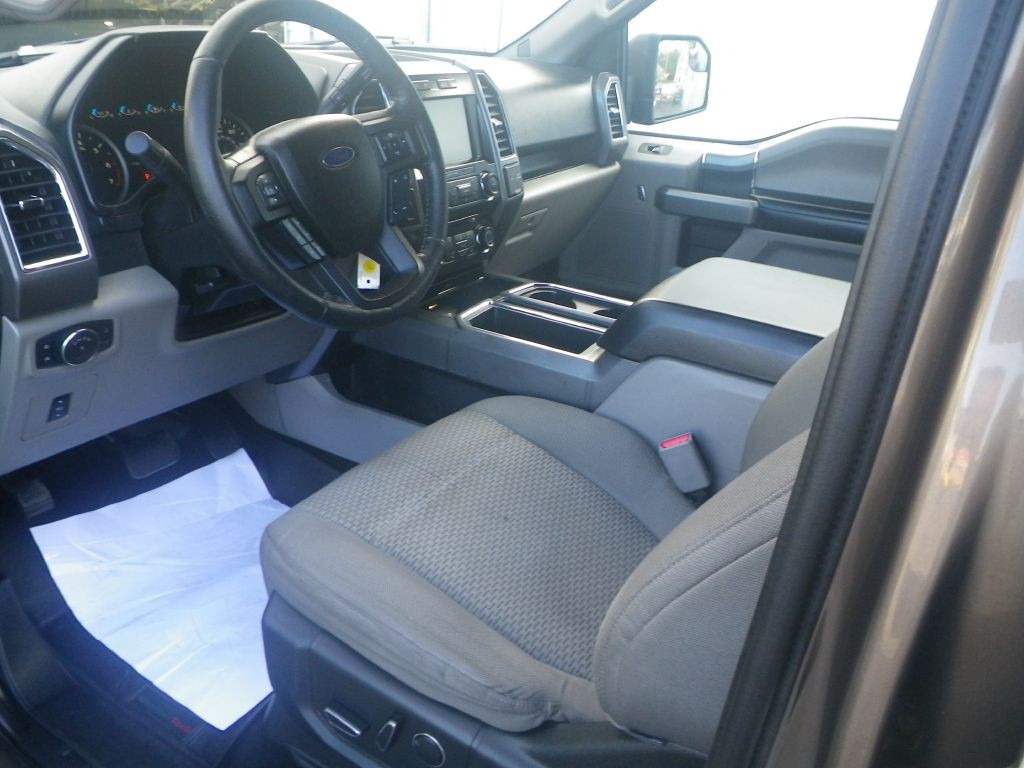 2015 Ford F-150 Image 12