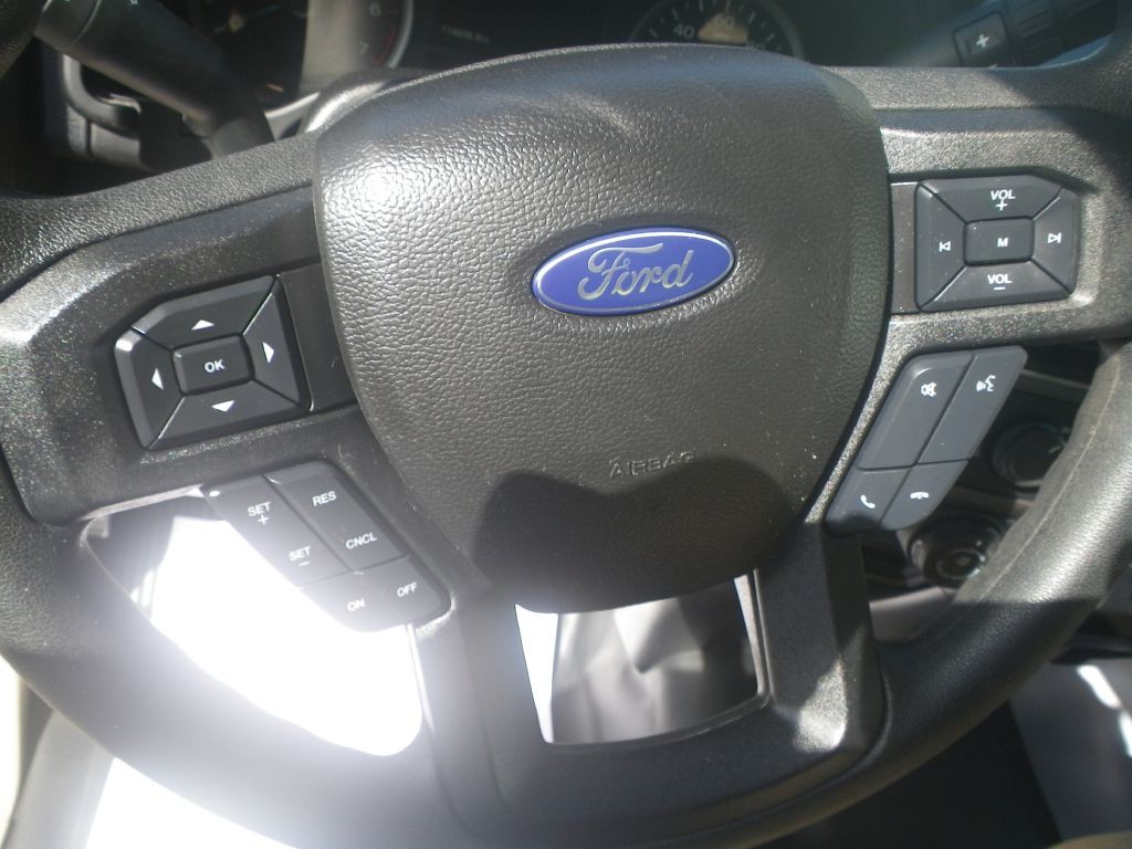 2017 Ford F-150 Image 13