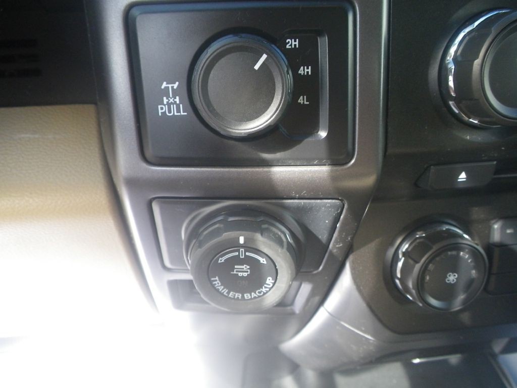 2017 Ford F-150 Image 14