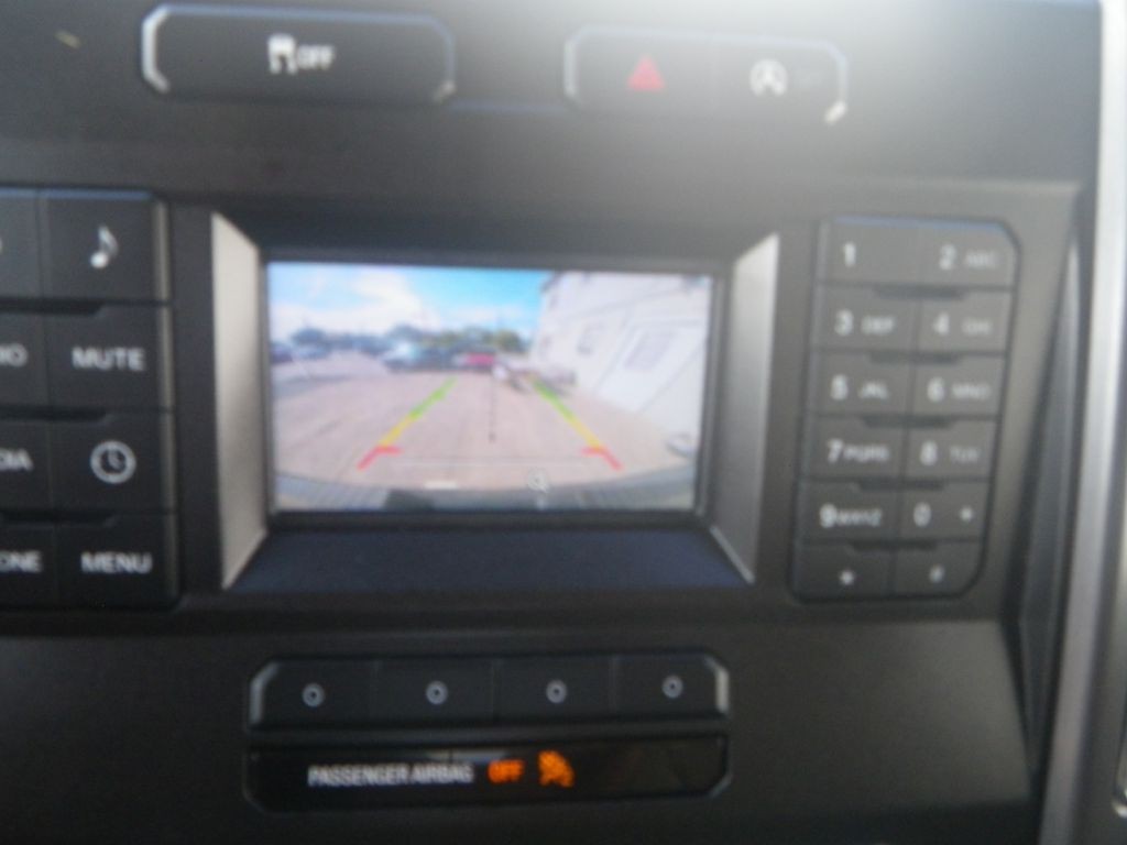 2017 Ford F-150 Image 18