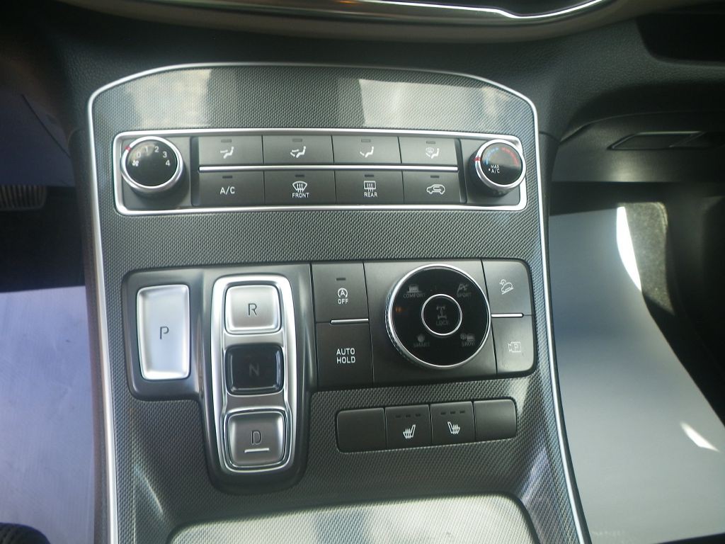 2022 Hyundai Santa Fe Image 15