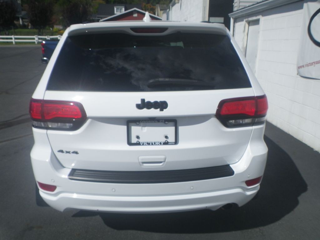 2018 Jeep Grand Cherokee Image 5