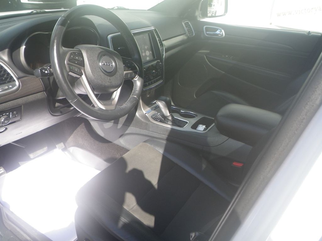 2018 Jeep Grand Cherokee Image 12
