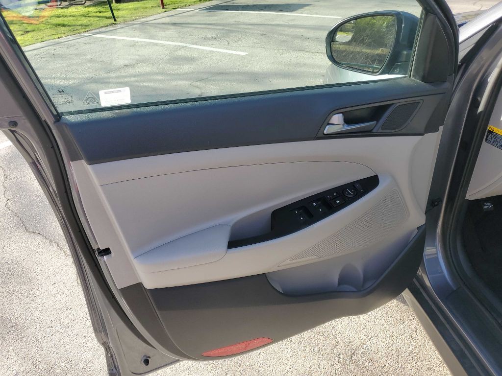 2016 Hyundai Tucson Image 13
