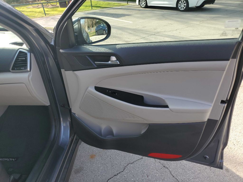 2016 Hyundai Tucson Image 22