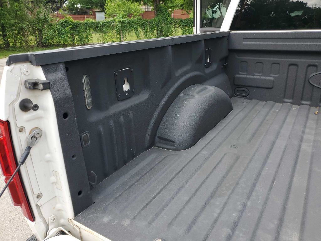 2015 Ford F-150 Image 35