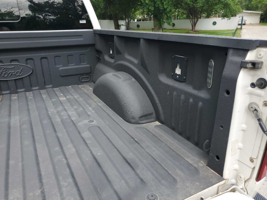 2015 Ford F-150 Image 36