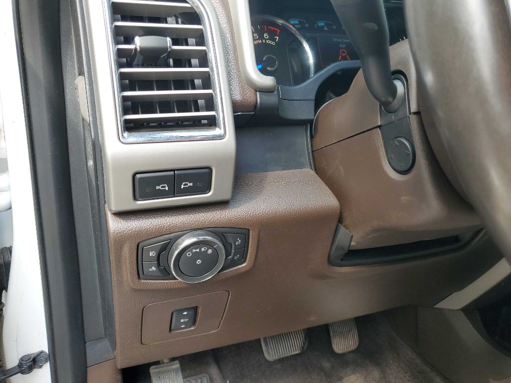 2015 Ford F-150 Image 42