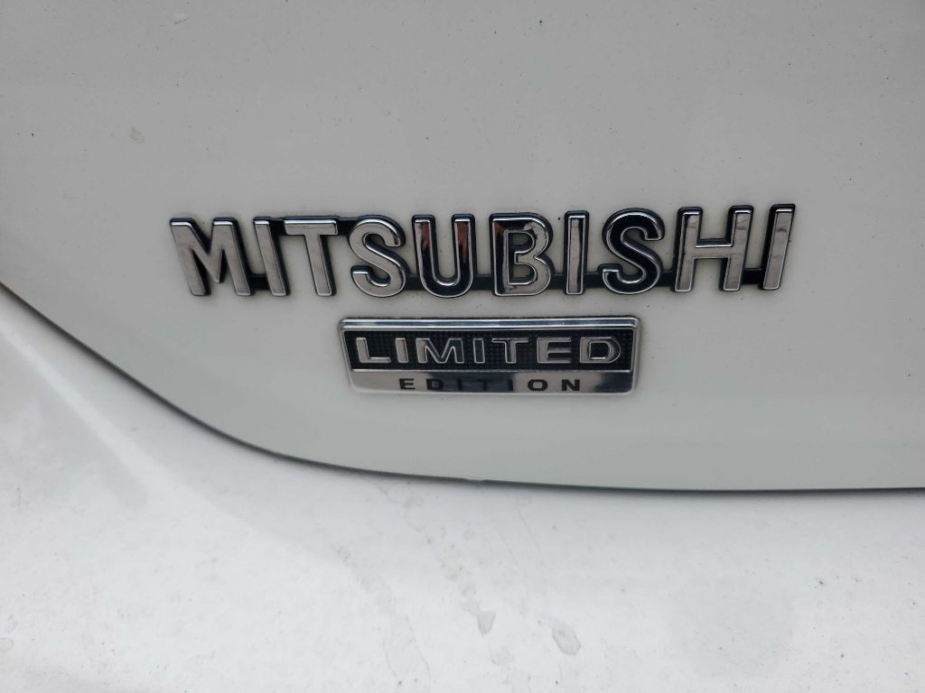 2019 Mitsubishi Mirage Image 13