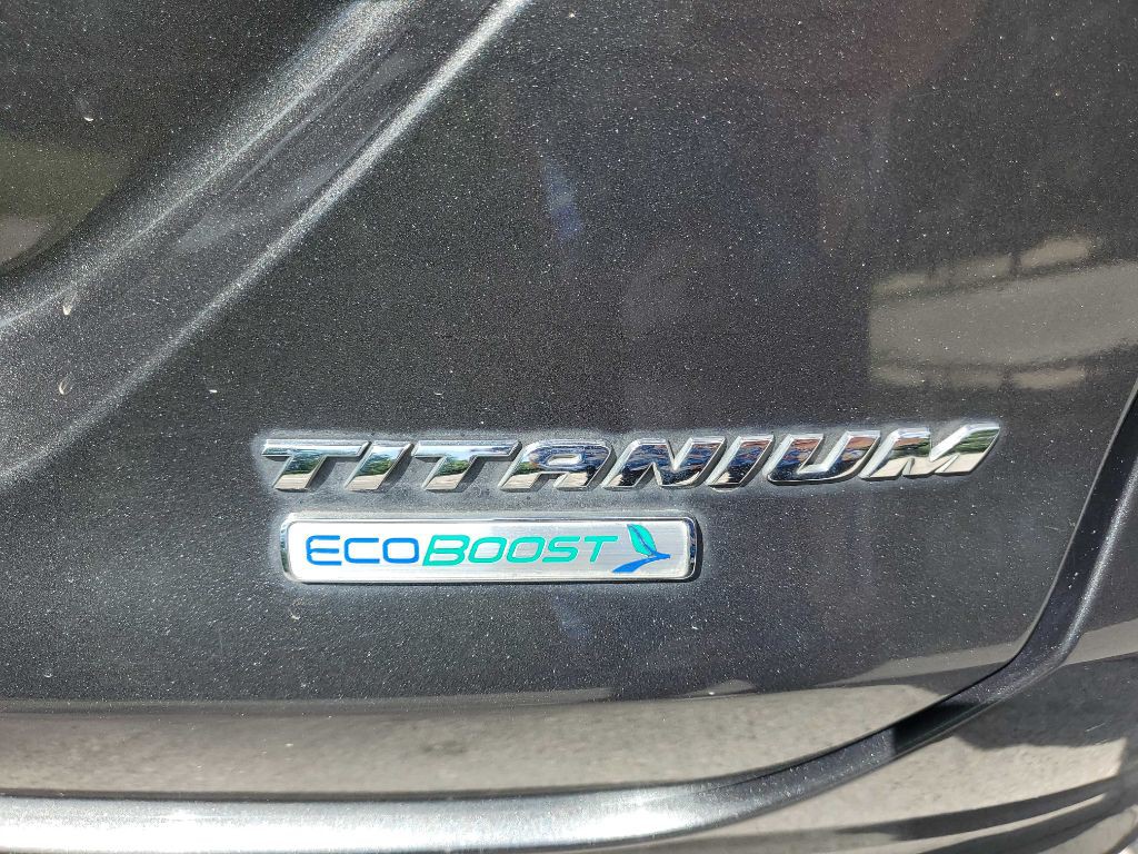 2015 Ford Fusion Image 16
