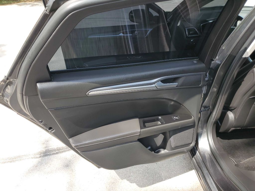2015 Ford Fusion Image 20