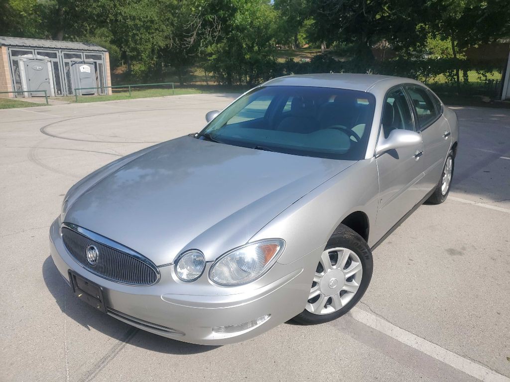 2007 Buick Lacrosse Image 2