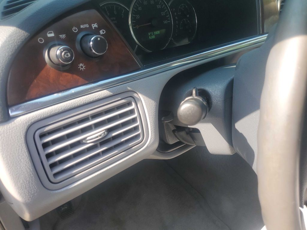 2007 Buick Lacrosse Image 29