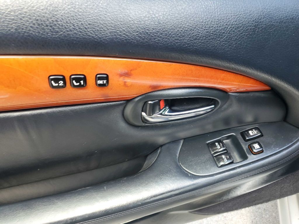2006 Lexus SC Image 22
