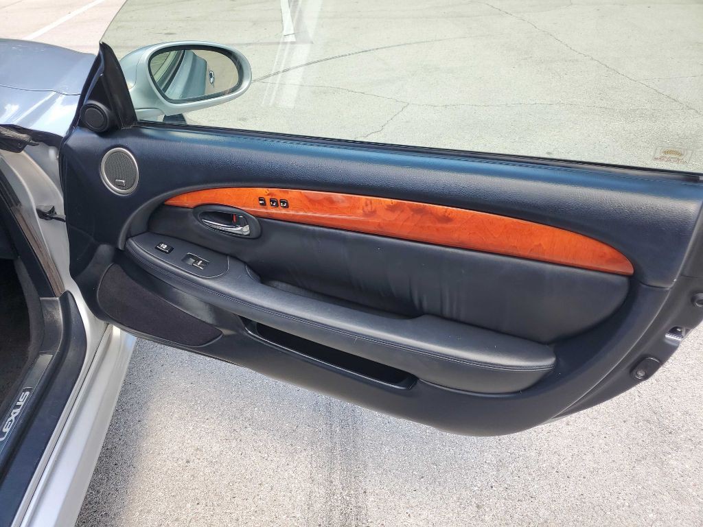 2006 Lexus SC Image 26