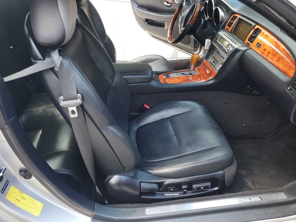 2006 Lexus SC Image 27
