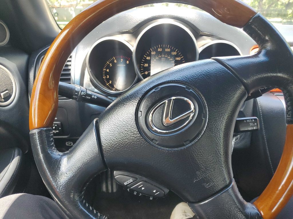 2006 Lexus SC Image 32