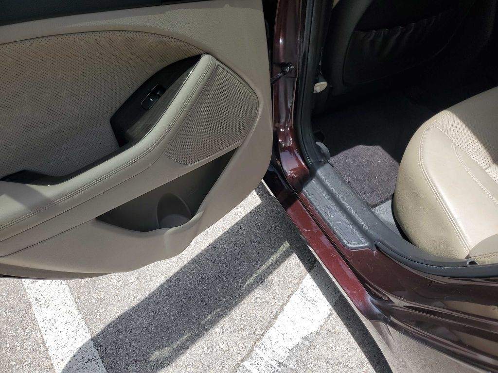 2012 Kia Optima Image 20