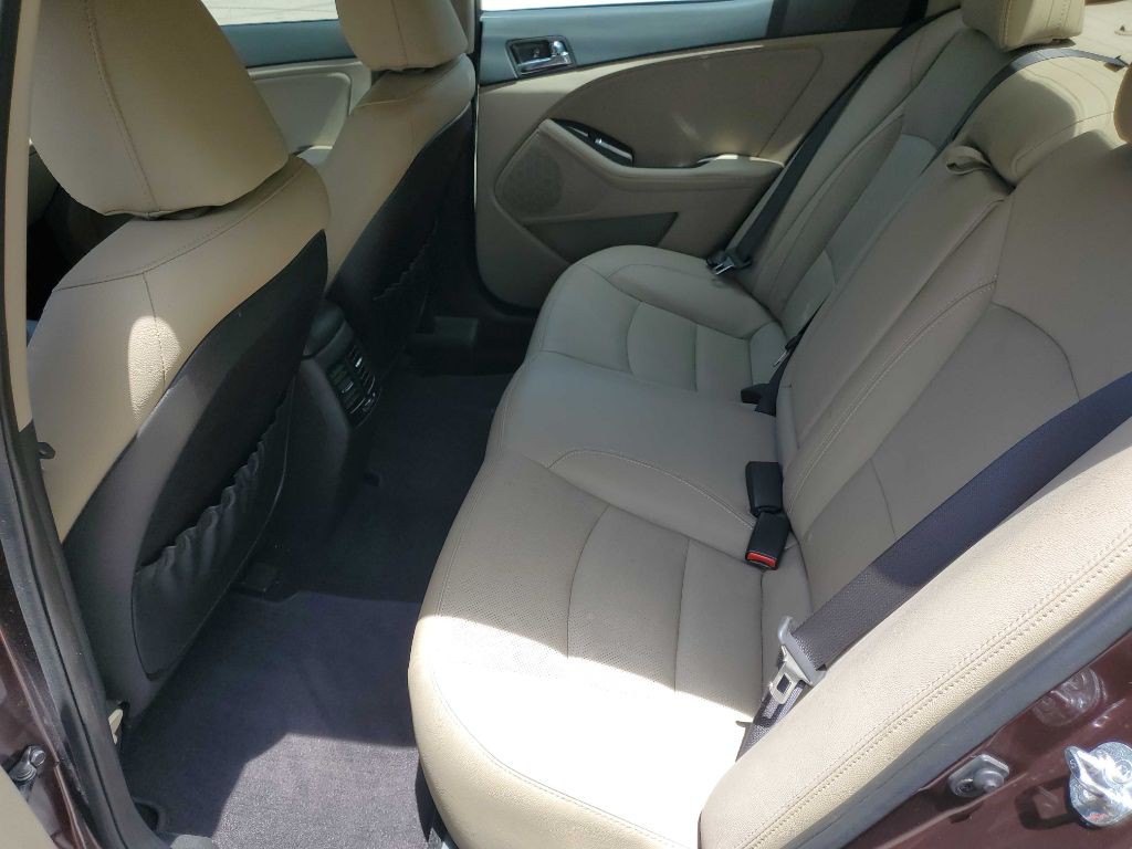 2012 Kia Optima Image 21