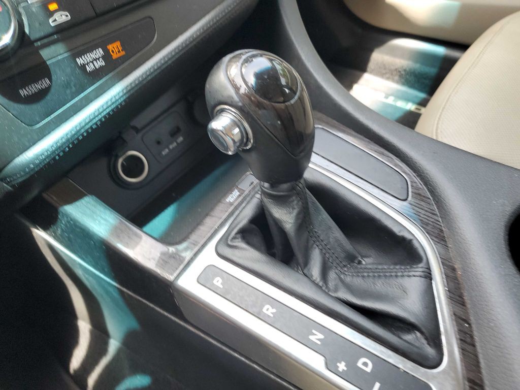 2012 Kia Optima Image 33