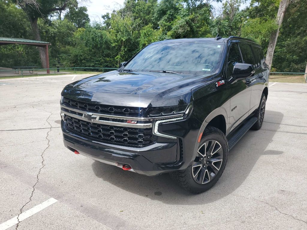 2021 Chevrolet Tahoe Image 2