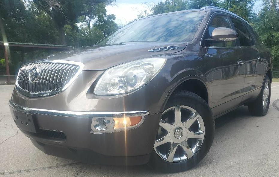 2010 Buick Enclave Image 1