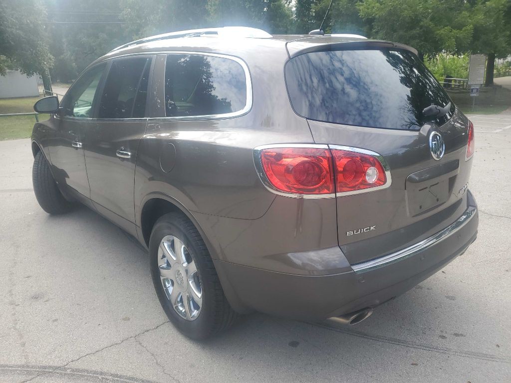 2010 Buick Enclave Image 4