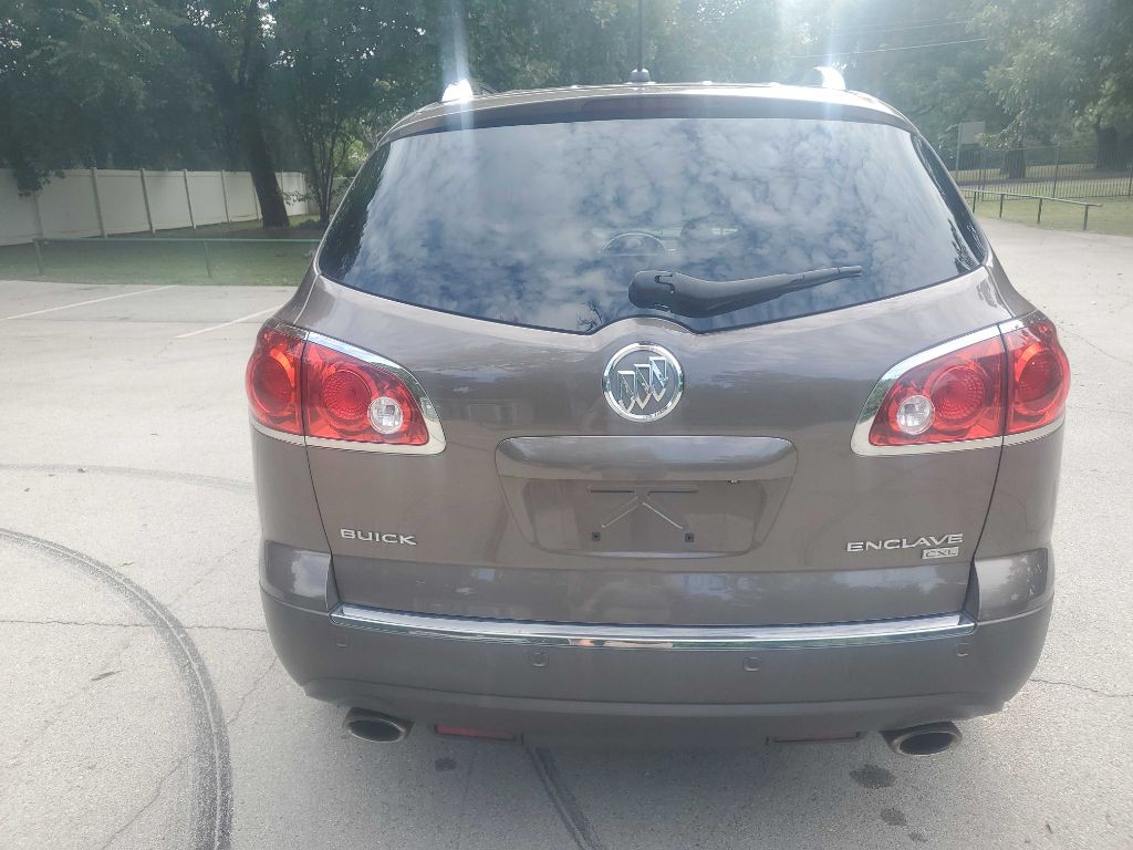 2010 Buick Enclave Image 5