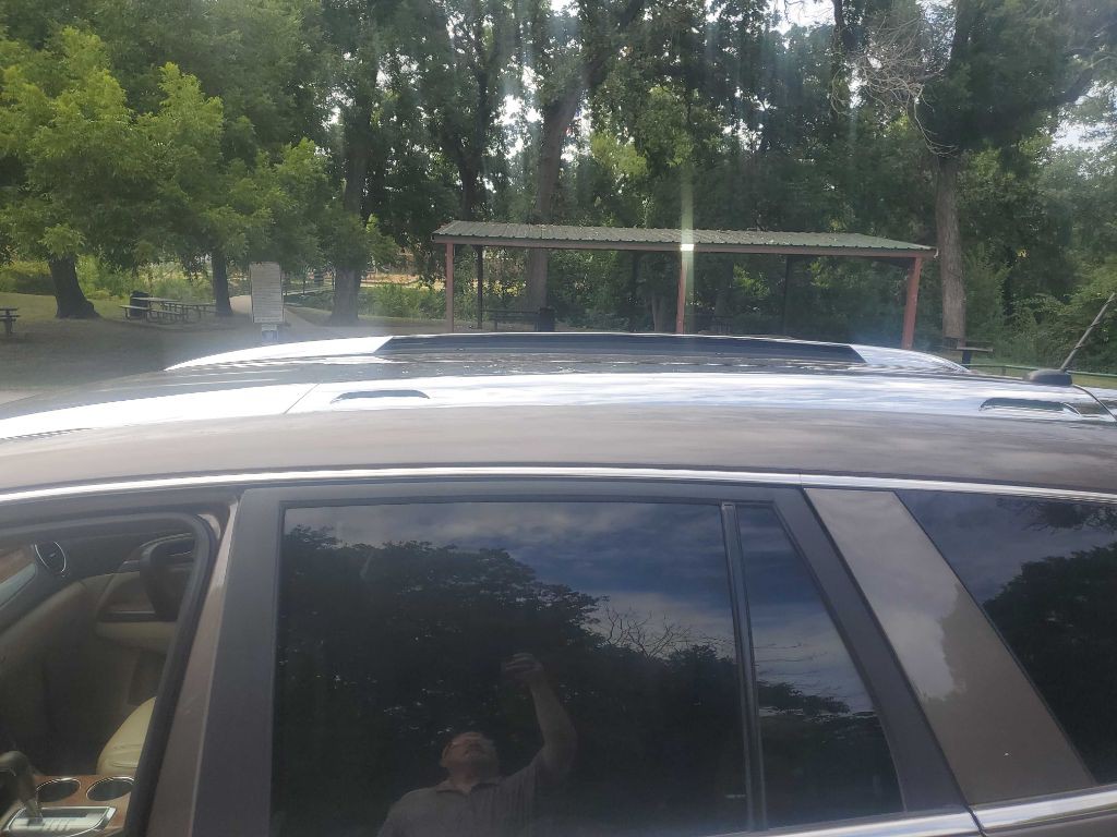 2010 Buick Enclave Image 15