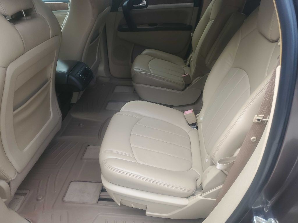 2010 Buick Enclave Image 22