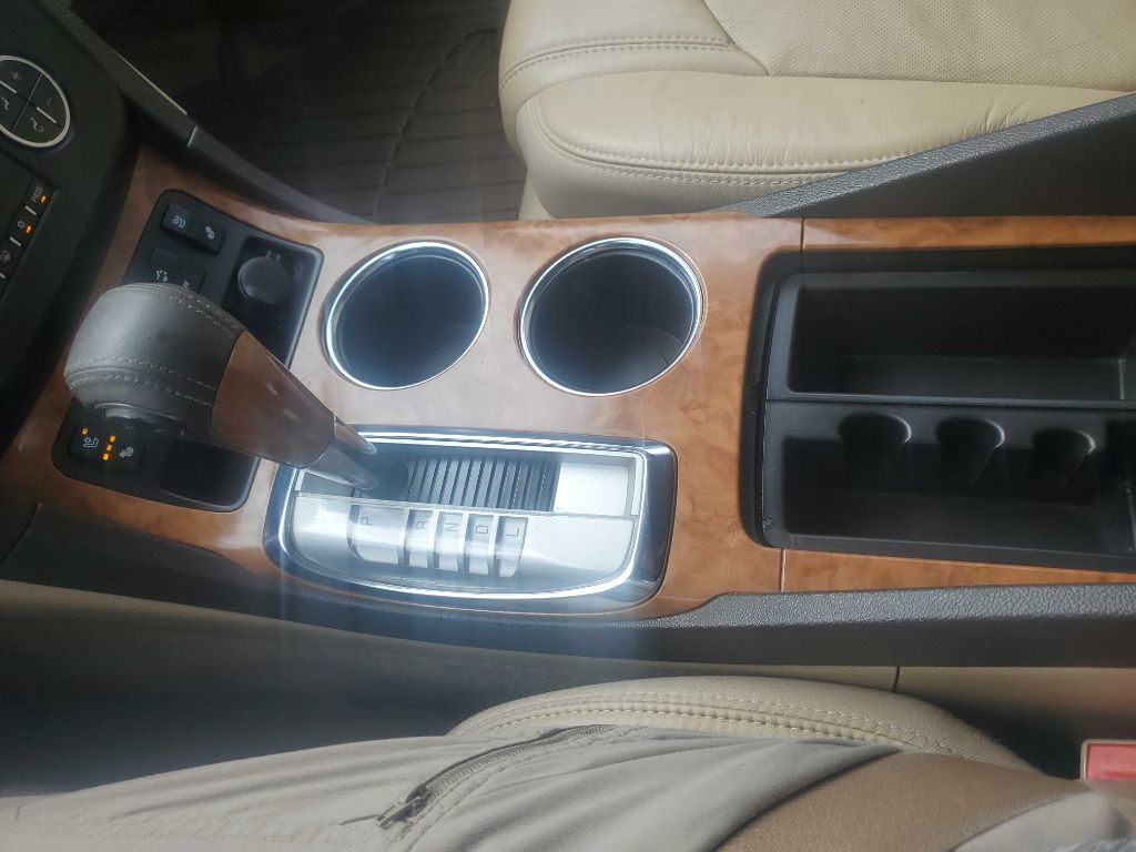 2010 Buick Enclave Image 44