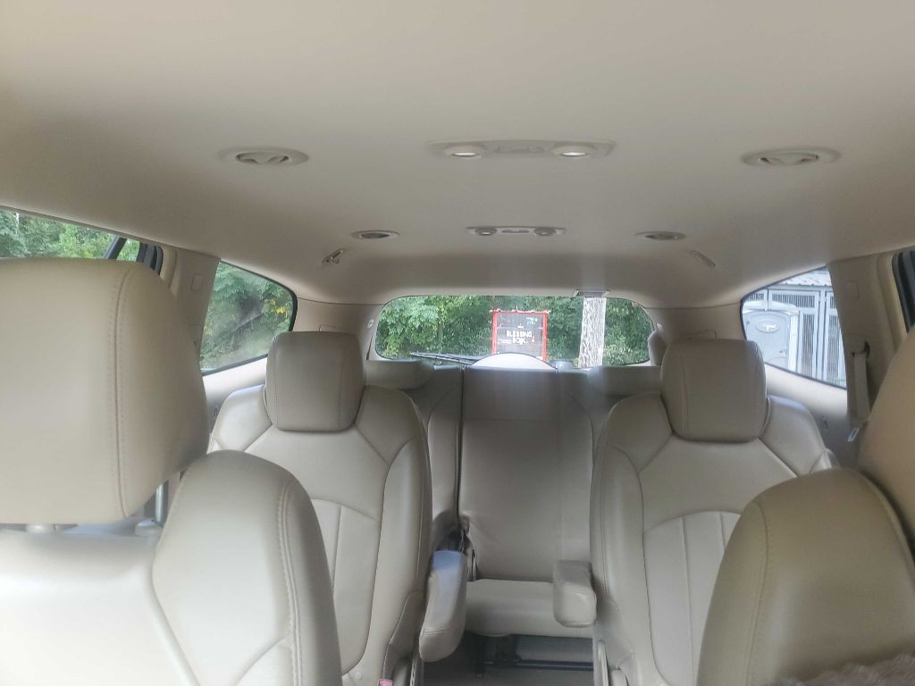 2010 Buick Enclave Image 45
