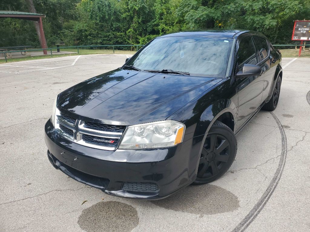 2013 Dodge Avenger Image 2