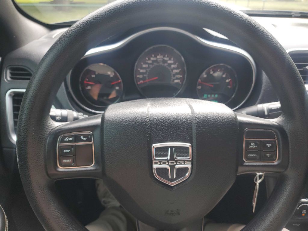2013 Dodge Avenger Image 28