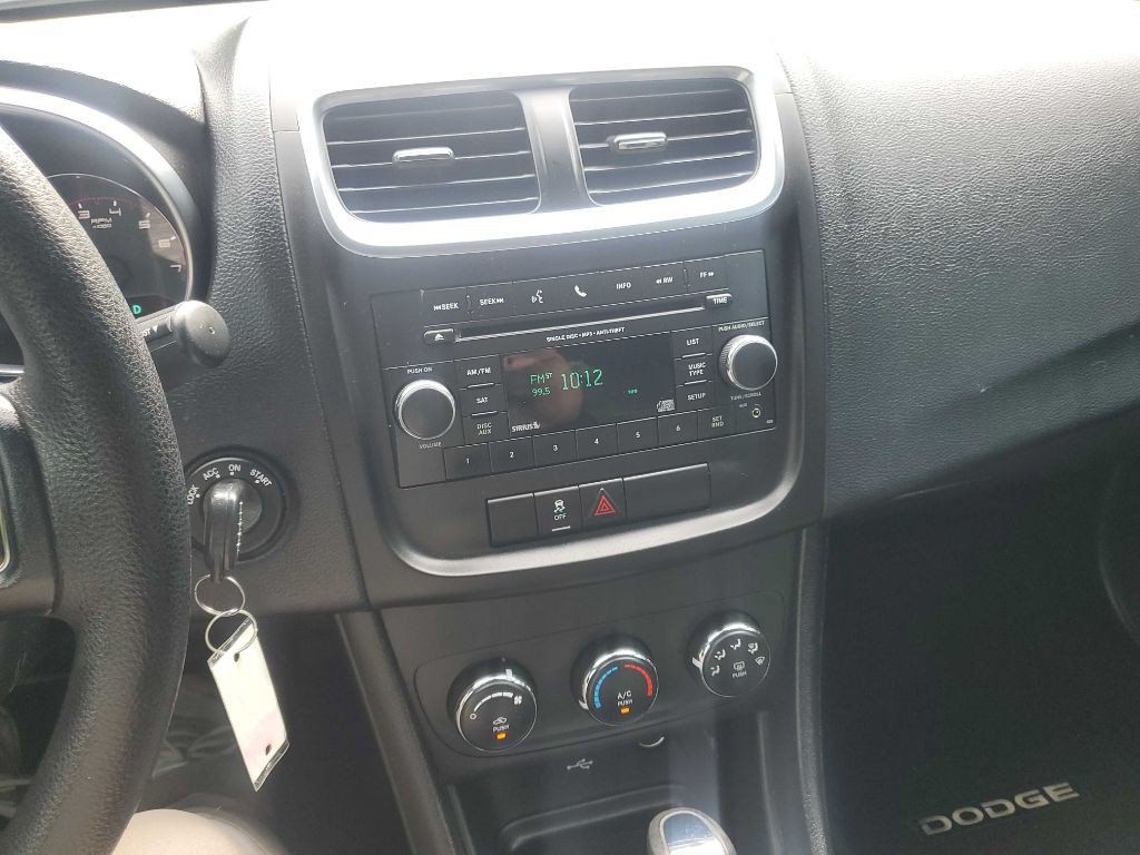 2013 Dodge Avenger Image 30