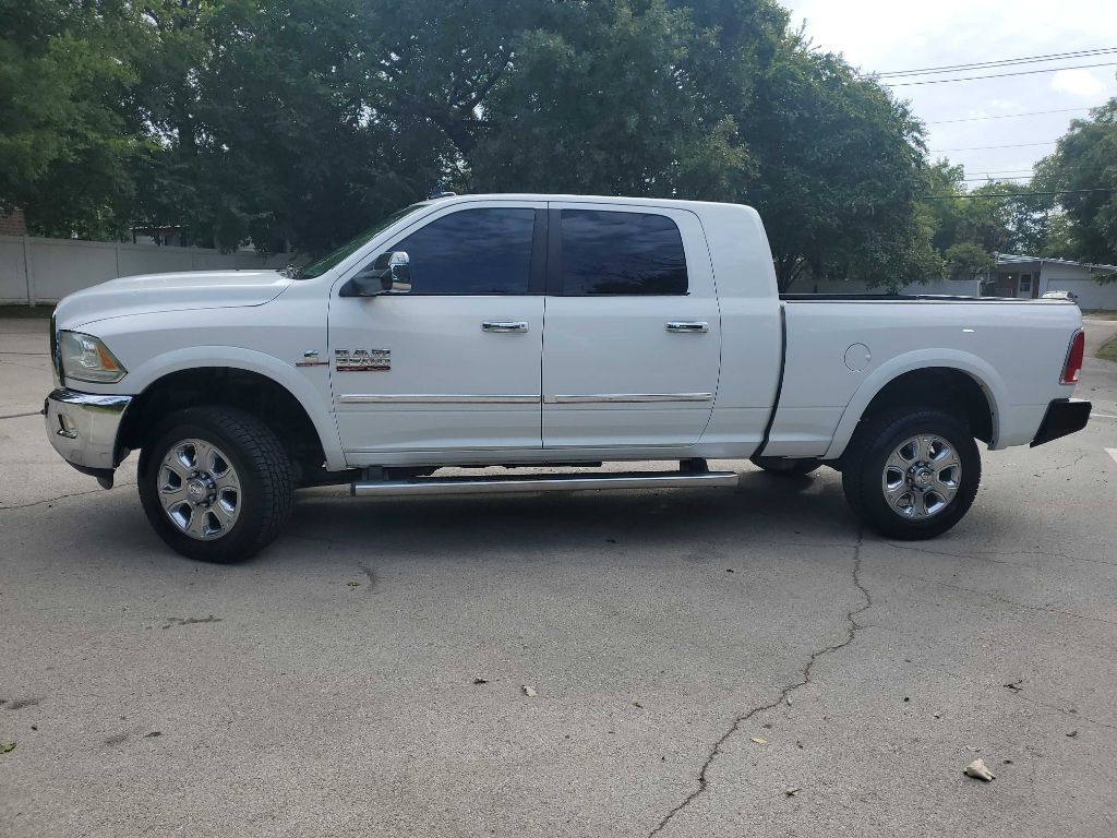 2014 RAM 2500 Image 3
