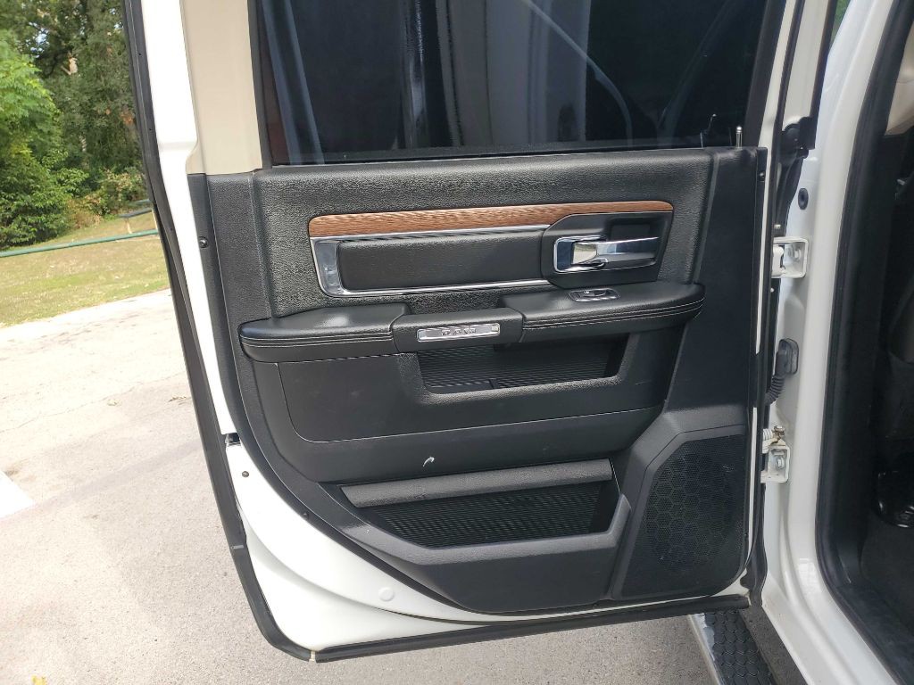 2014 RAM 2500 Image 31