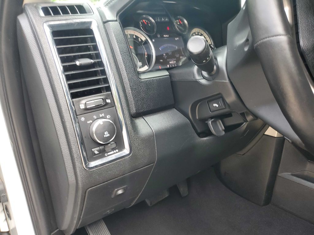 2014 RAM 2500 Image 42