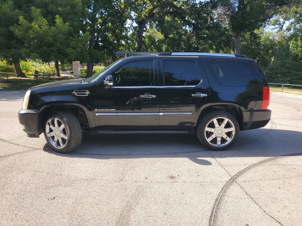 2007 Cadillac Escalade Image 3