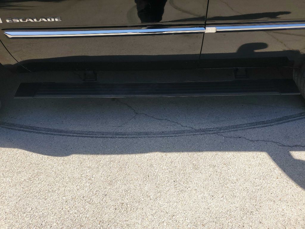 2007 Cadillac Escalade Image 17
