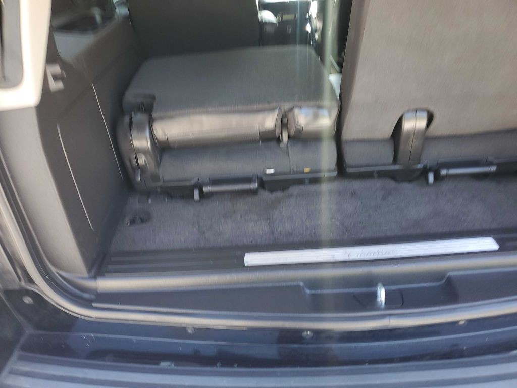 2007 Cadillac Escalade Image 30