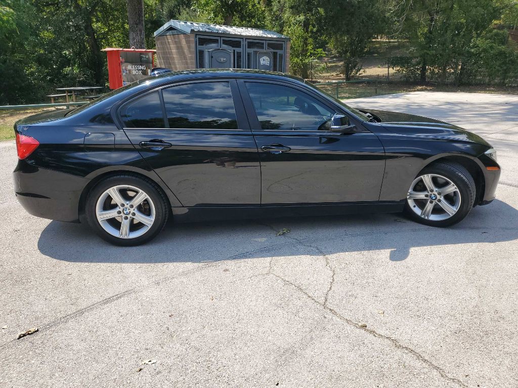 2014 BMW 3 Series Image 7