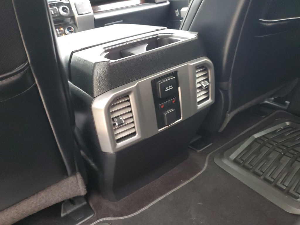 2015 Ford F-150 Image 31