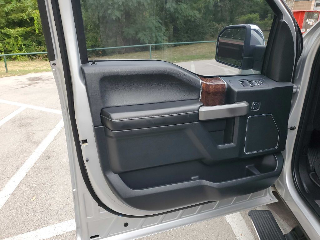2015 Ford F-150 Image 23