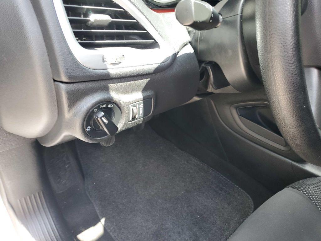 2016 Dodge Dart Image 24