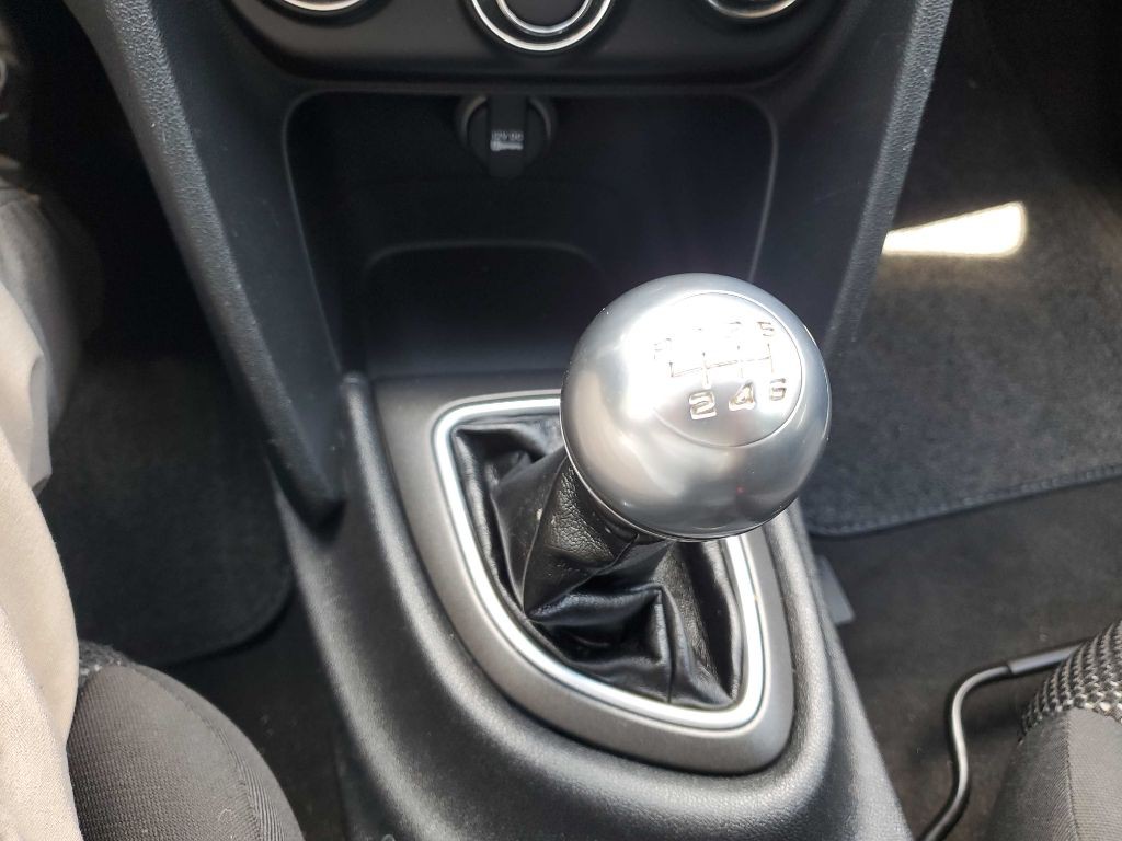 2016 Dodge Dart Image 29