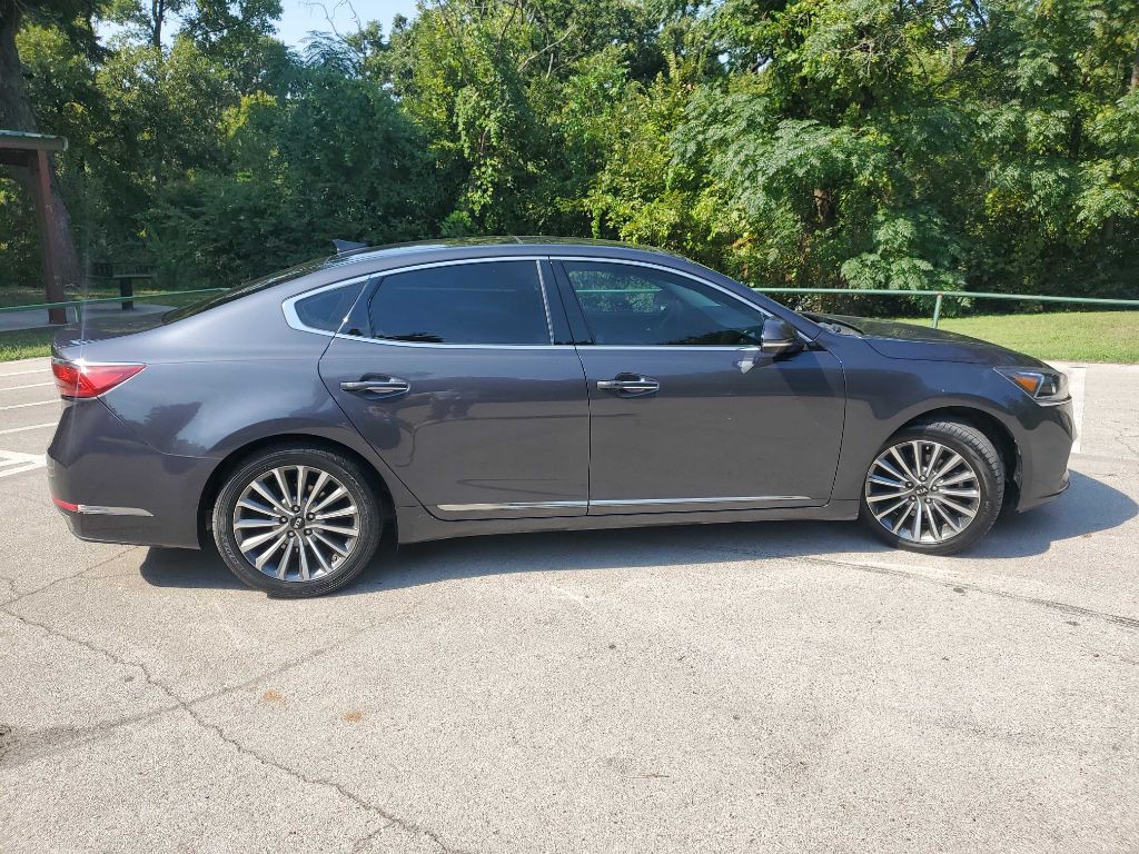 2017 Kia Cadenza Image 7