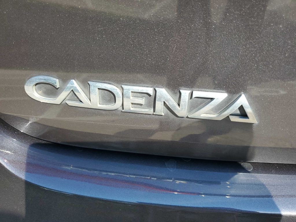 2017 Kia Cadenza Image 15