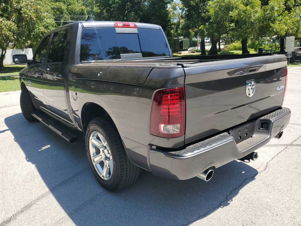 2014 RAM 1500 Image 4